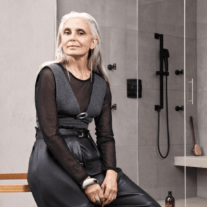 Semi-Professional Kitchen Faucet - Industrial Handle